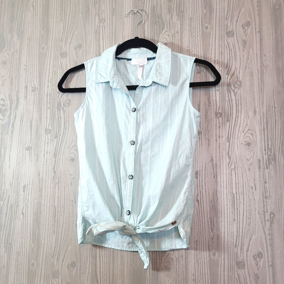 Matilda Jane Other - Matilda Jane Confident and Cool Tie Front Top 14